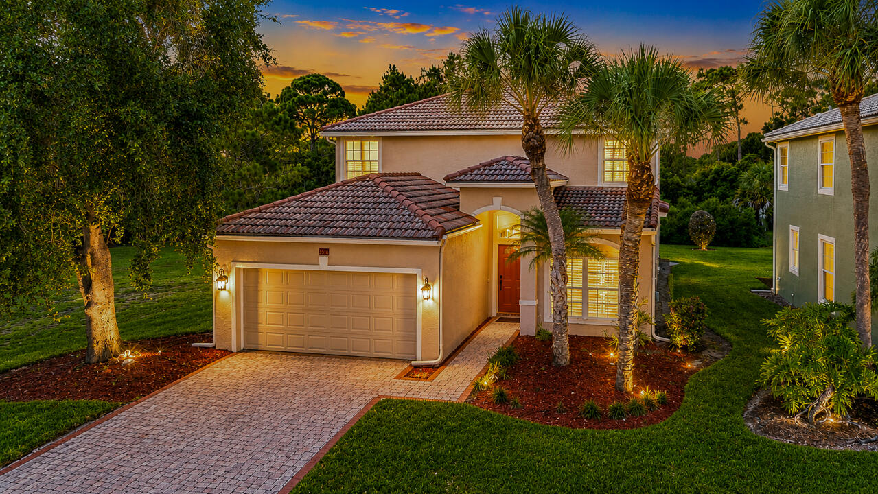 3516 NW Deer Oak