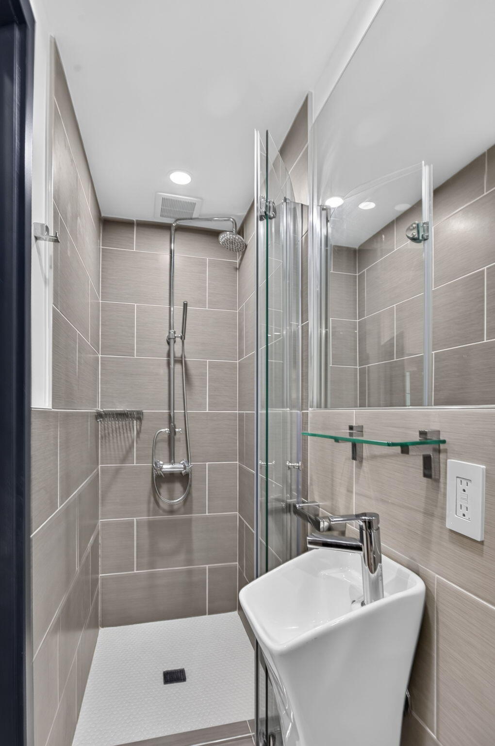 2614 NE 15th Fort Lauderdale, FL 33304