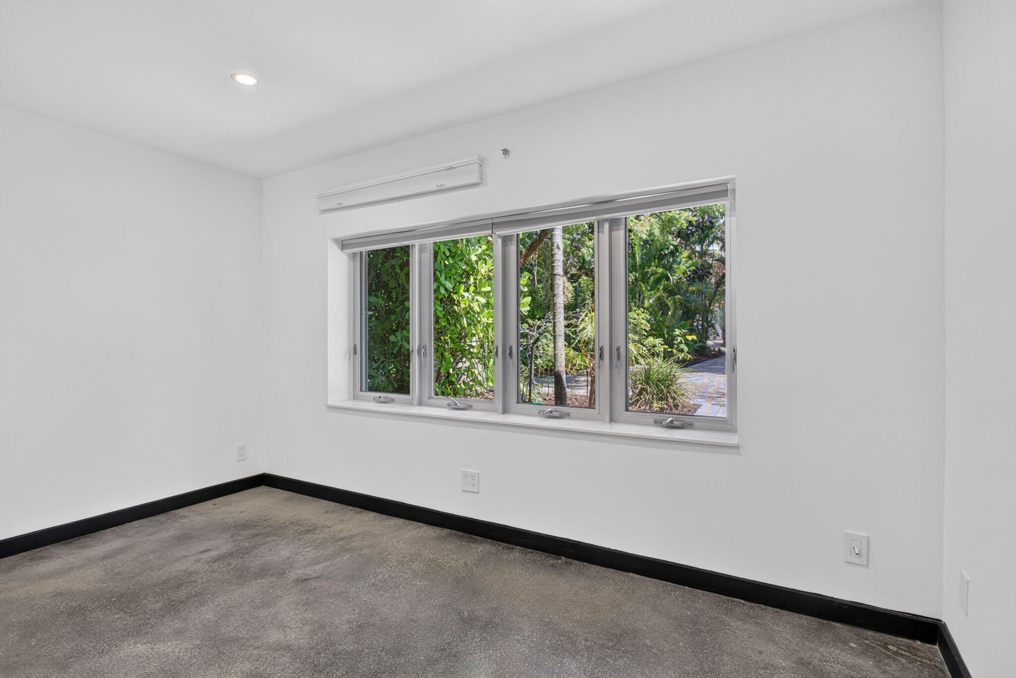 2614 NE 15th Fort Lauderdale, FL 33304