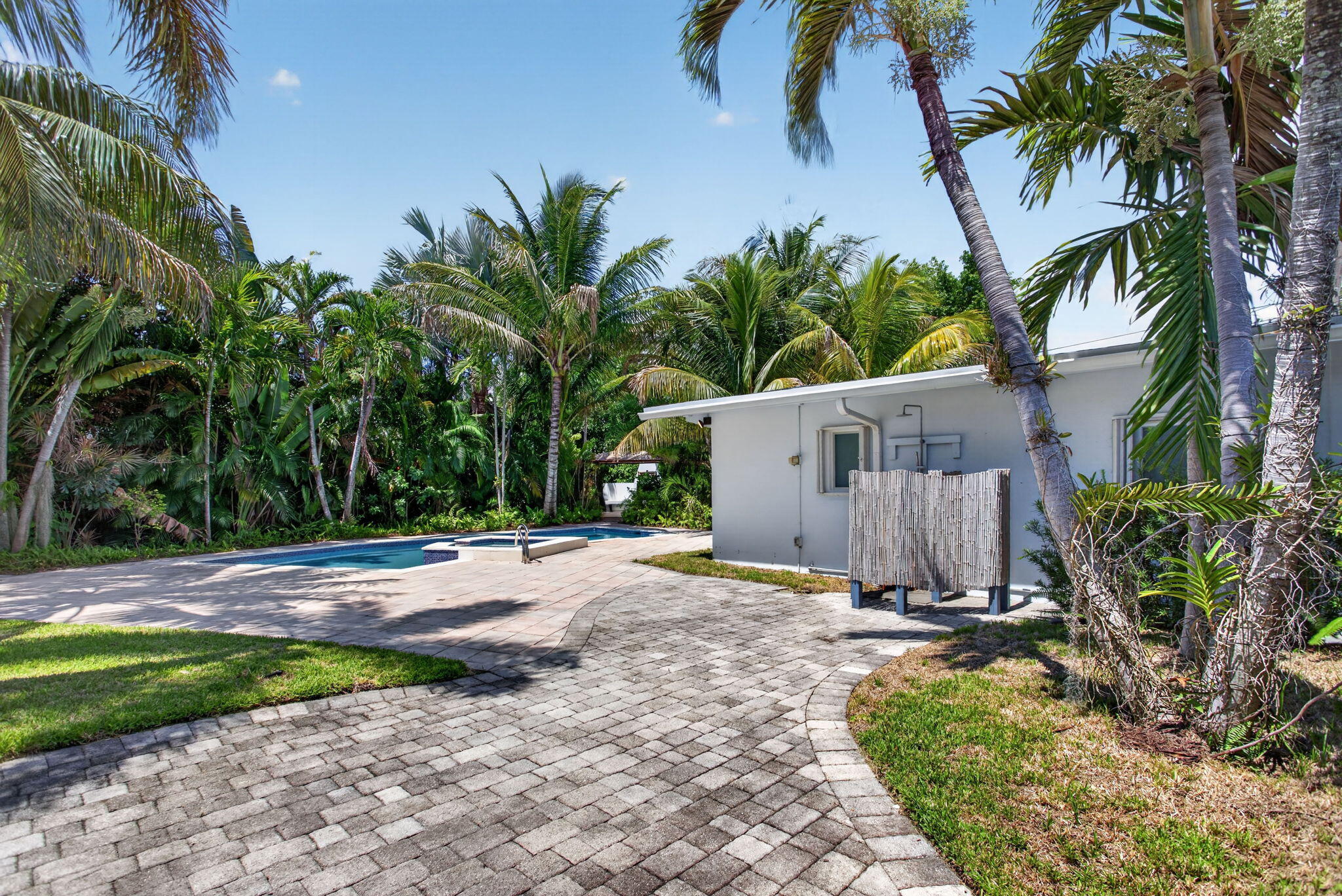 2614 NE 15th Fort Lauderdale, FL 33304