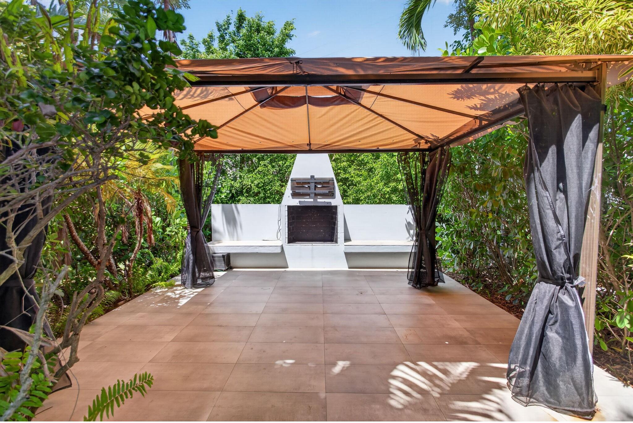 2614 NE 15th Fort Lauderdale, FL 33304