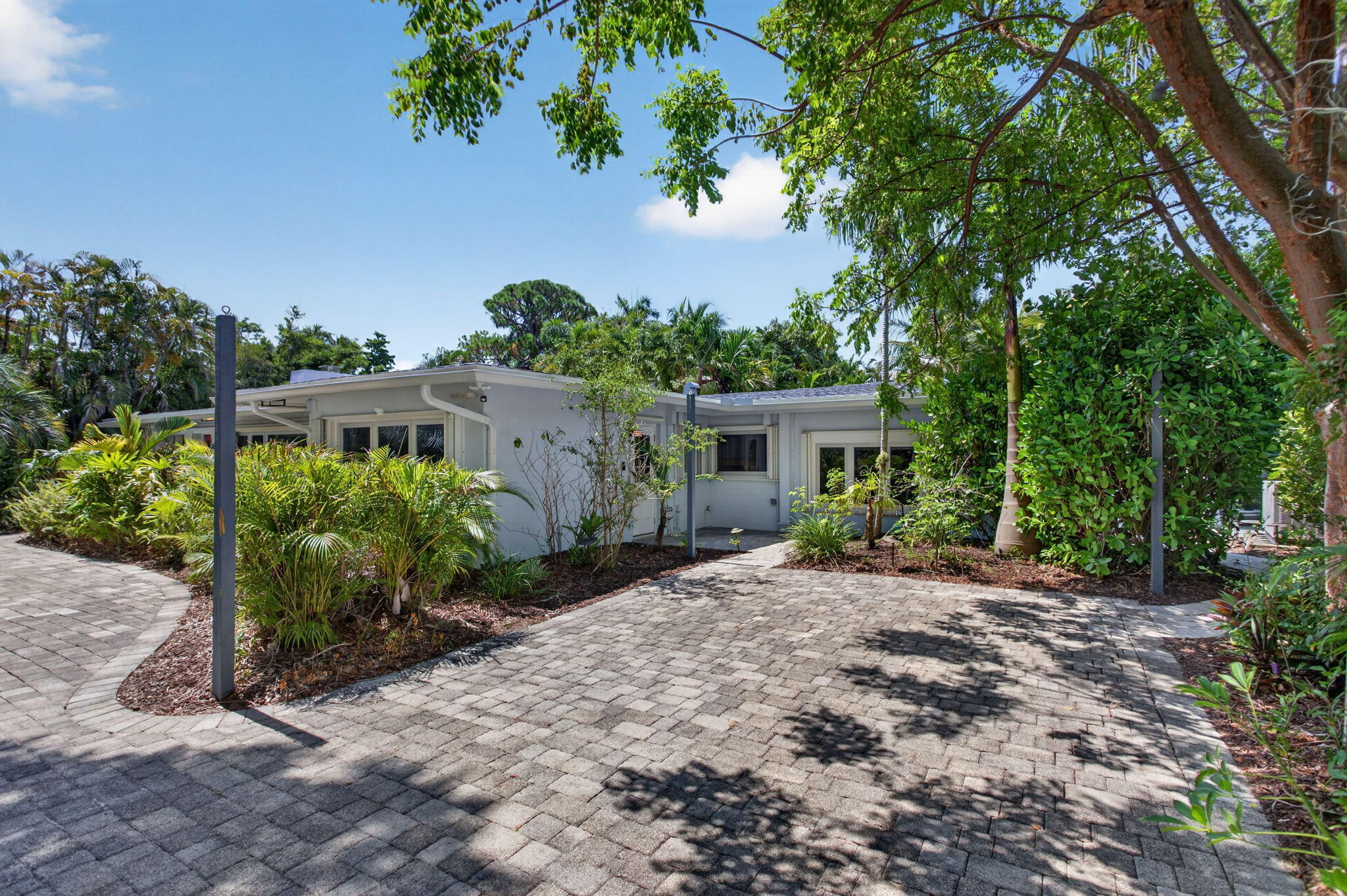 2614 NE 15th Fort Lauderdale, FL 33304