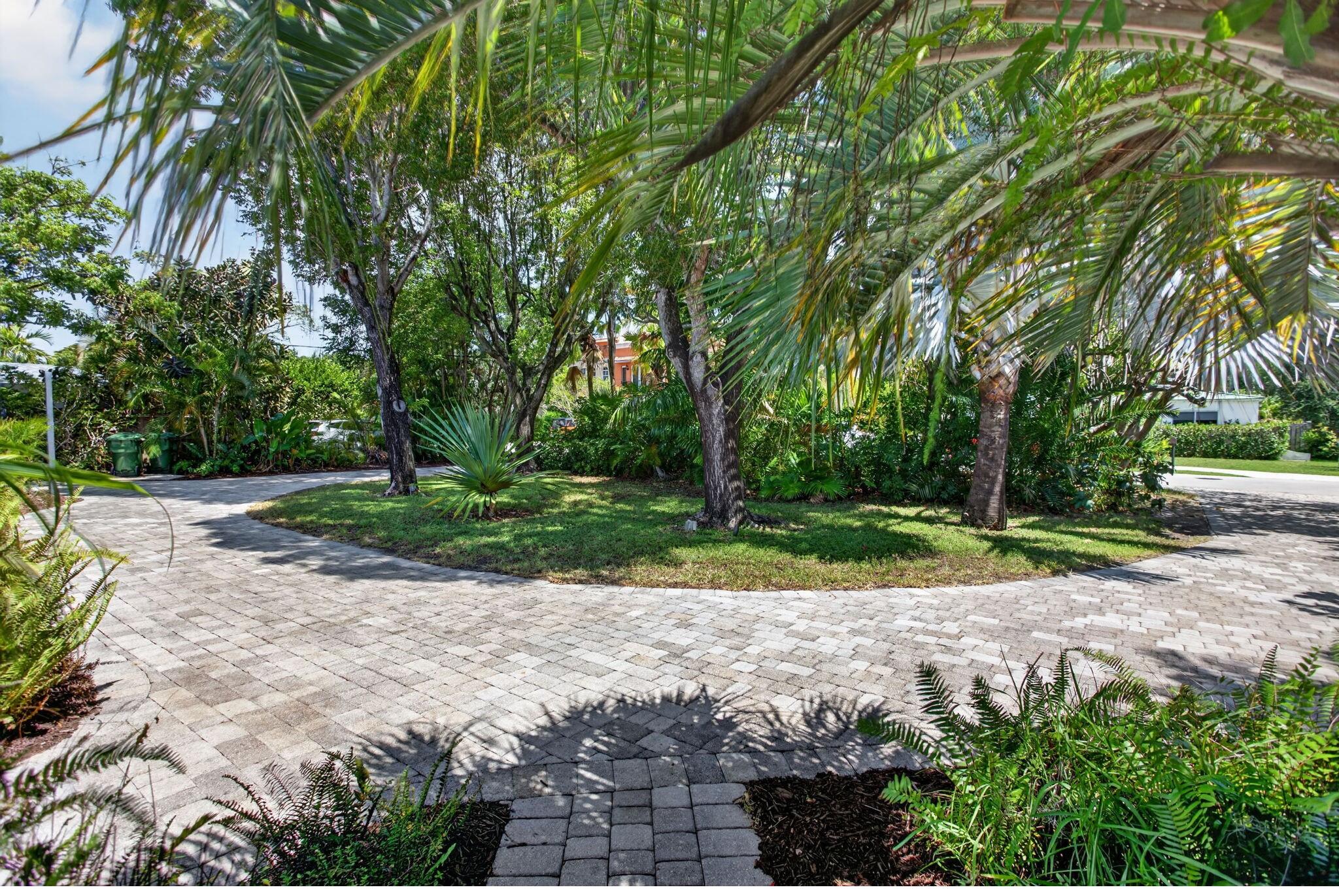 2614 NE 15th Fort Lauderdale, FL 33304