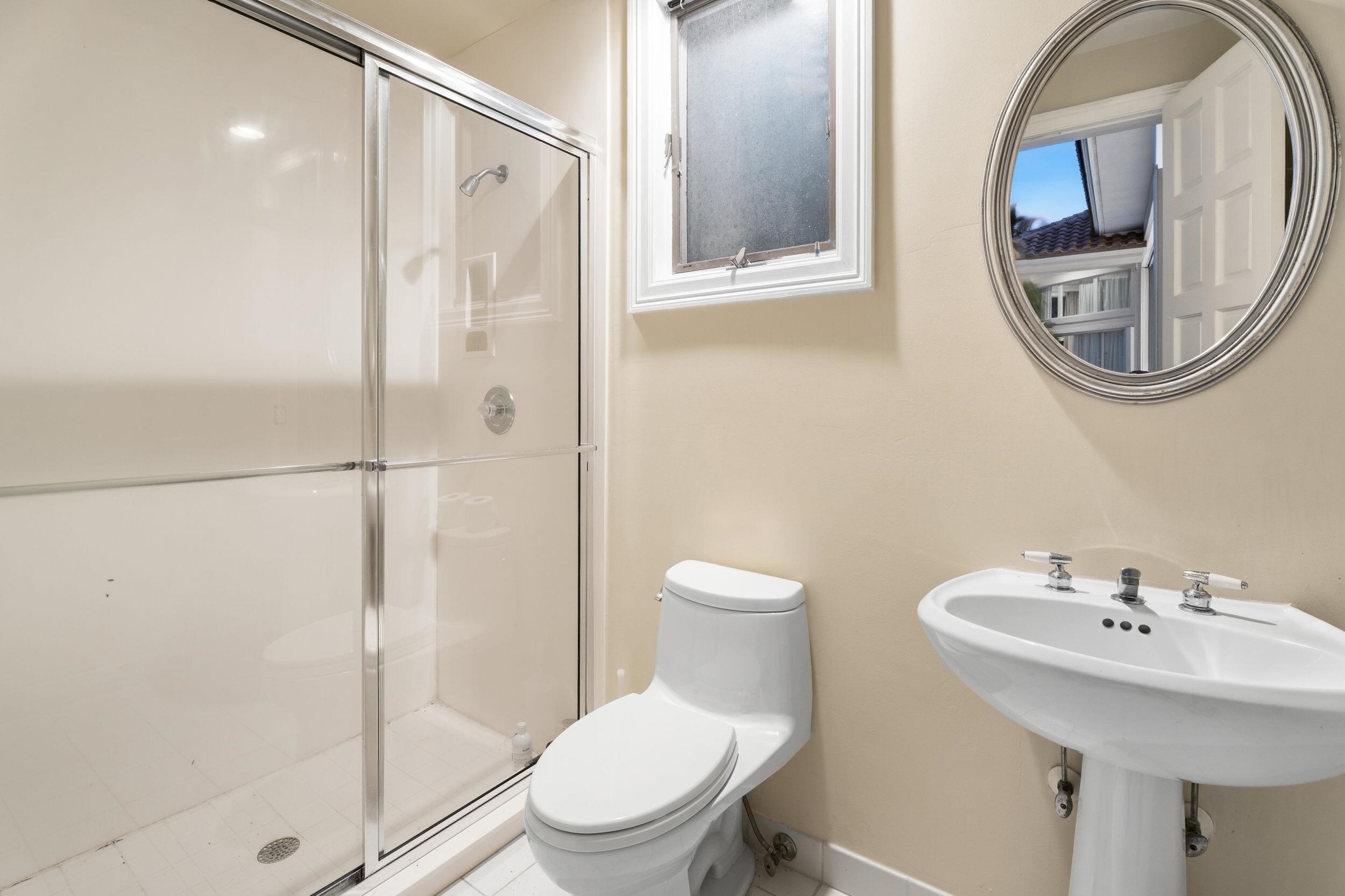 6841 SE Harbor Stuart, FL 34996