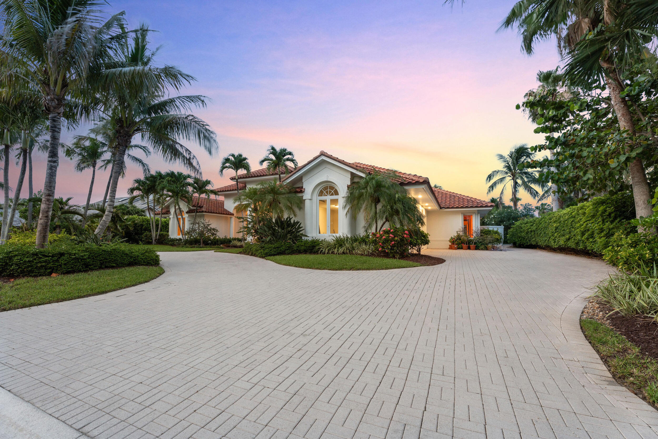 6841 SE Harbor Stuart, FL 34996