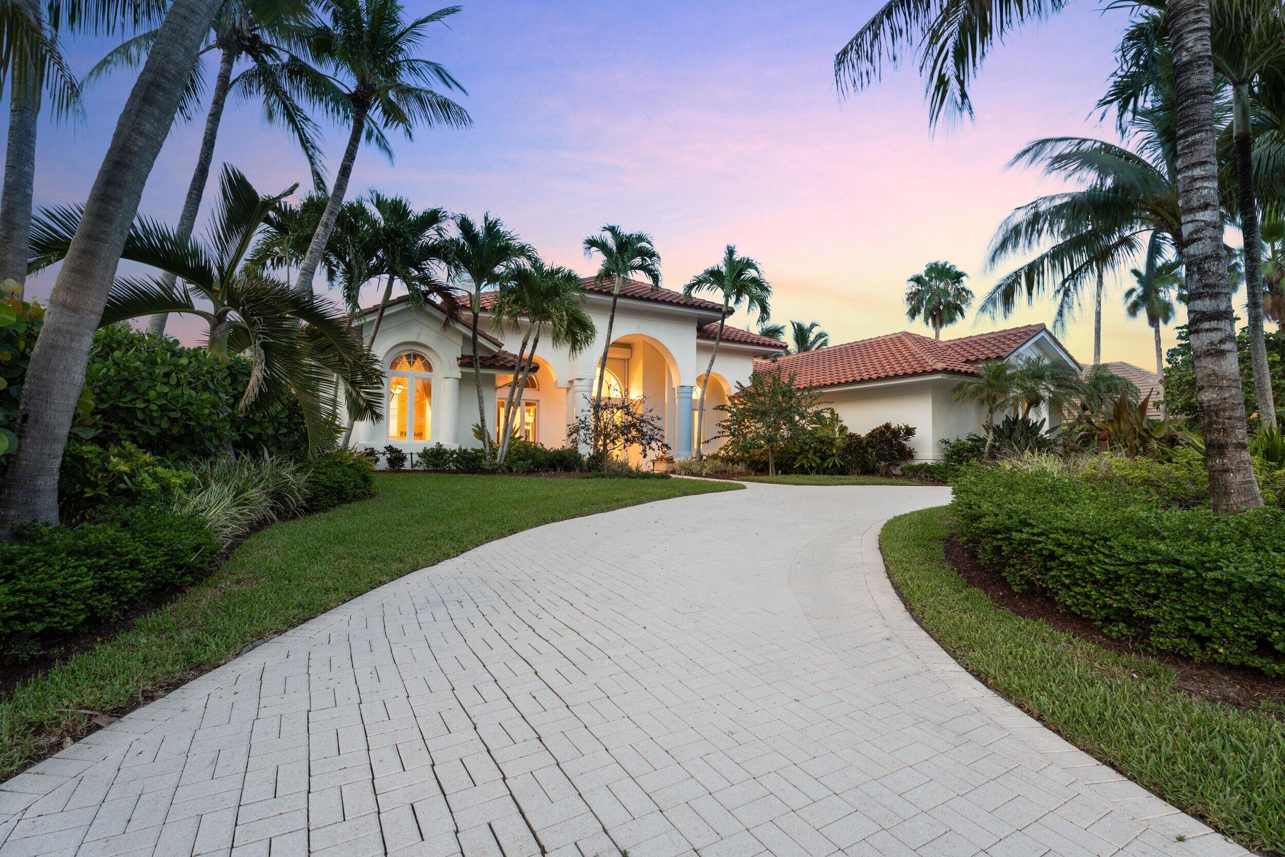 6841 SE Harbor Stuart, FL 34996