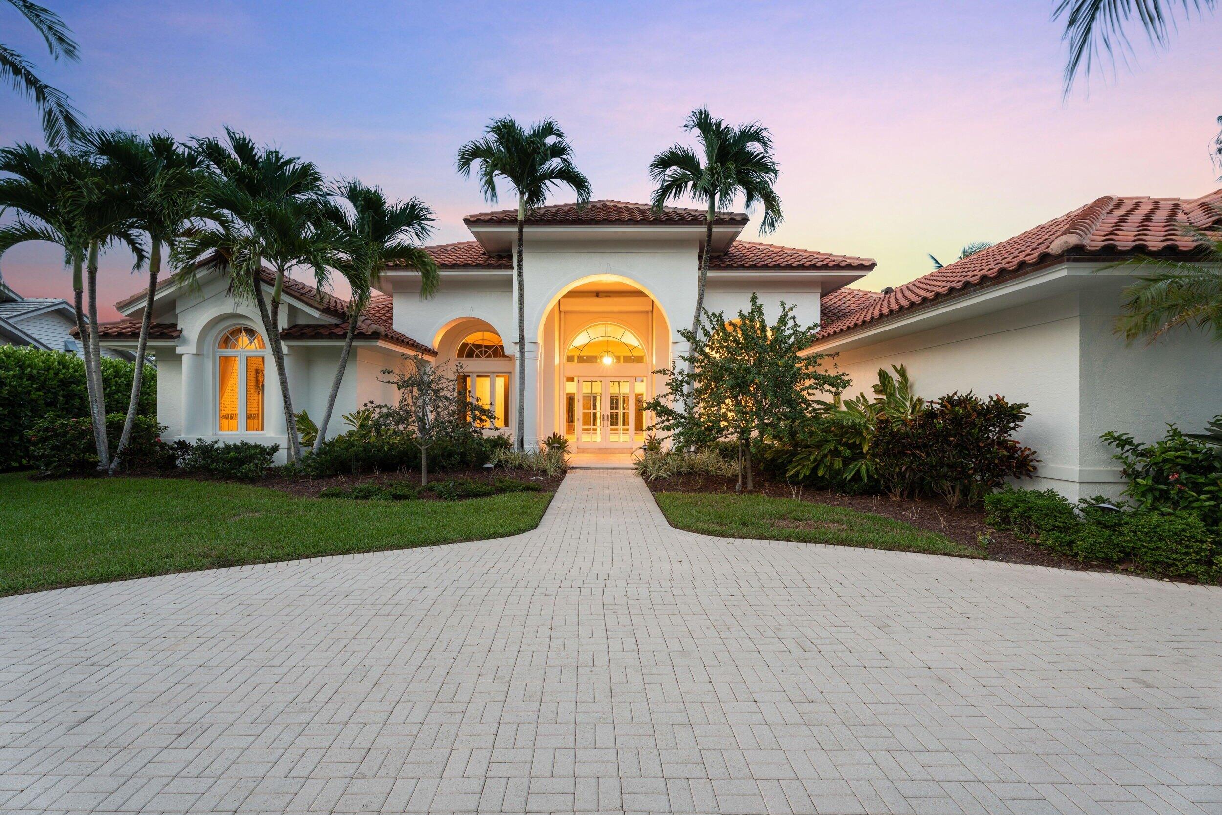 6841 SE Harbor Stuart, FL 34996
