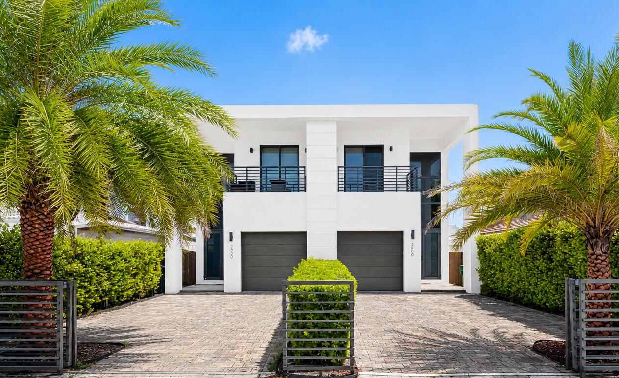 3090 SW 17th