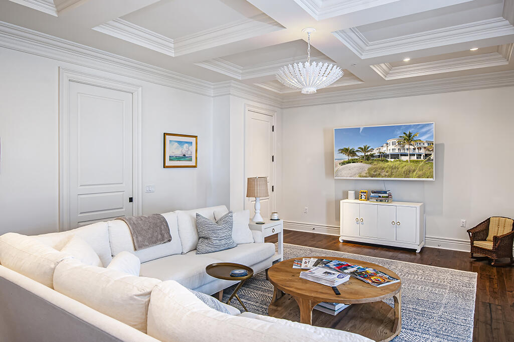 1010 Easter Lily #204 Vero Beach, FL 32963