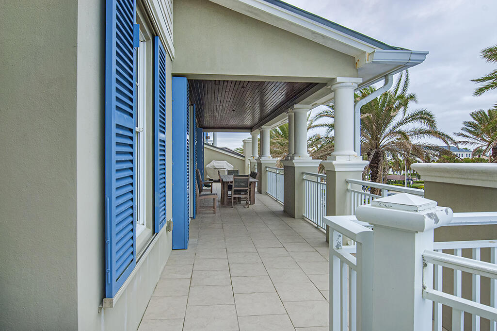 1010 Easter Lily #204 Vero Beach, FL 32963
