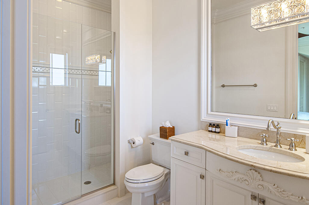 1010 Easter Lily #204 Vero Beach, FL 32963