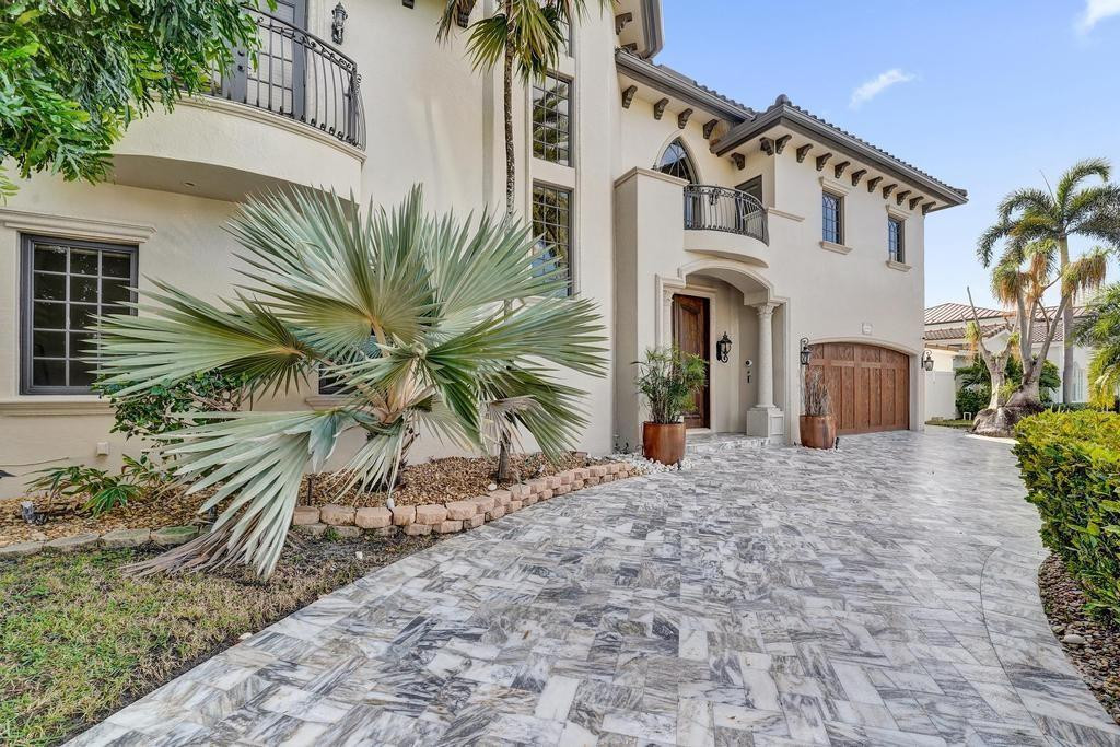 2340 NE 47th Lighthouse Point, FL 33064