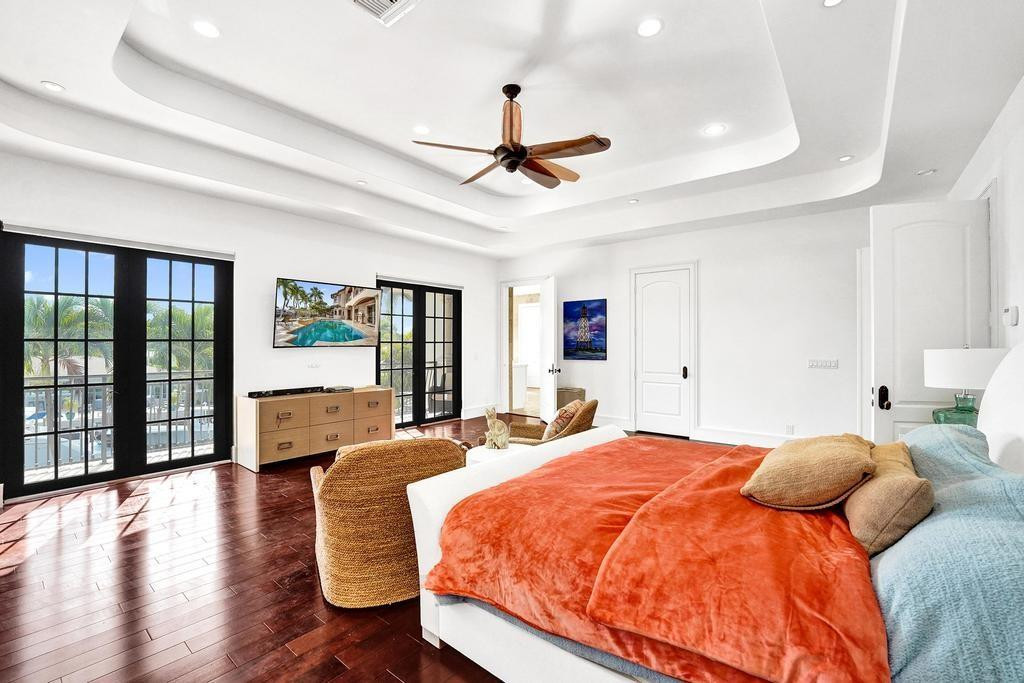 2340 NE 47th Lighthouse Point, FL 33064