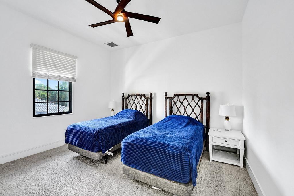 2340 NE 47th Lighthouse Point, FL 33064