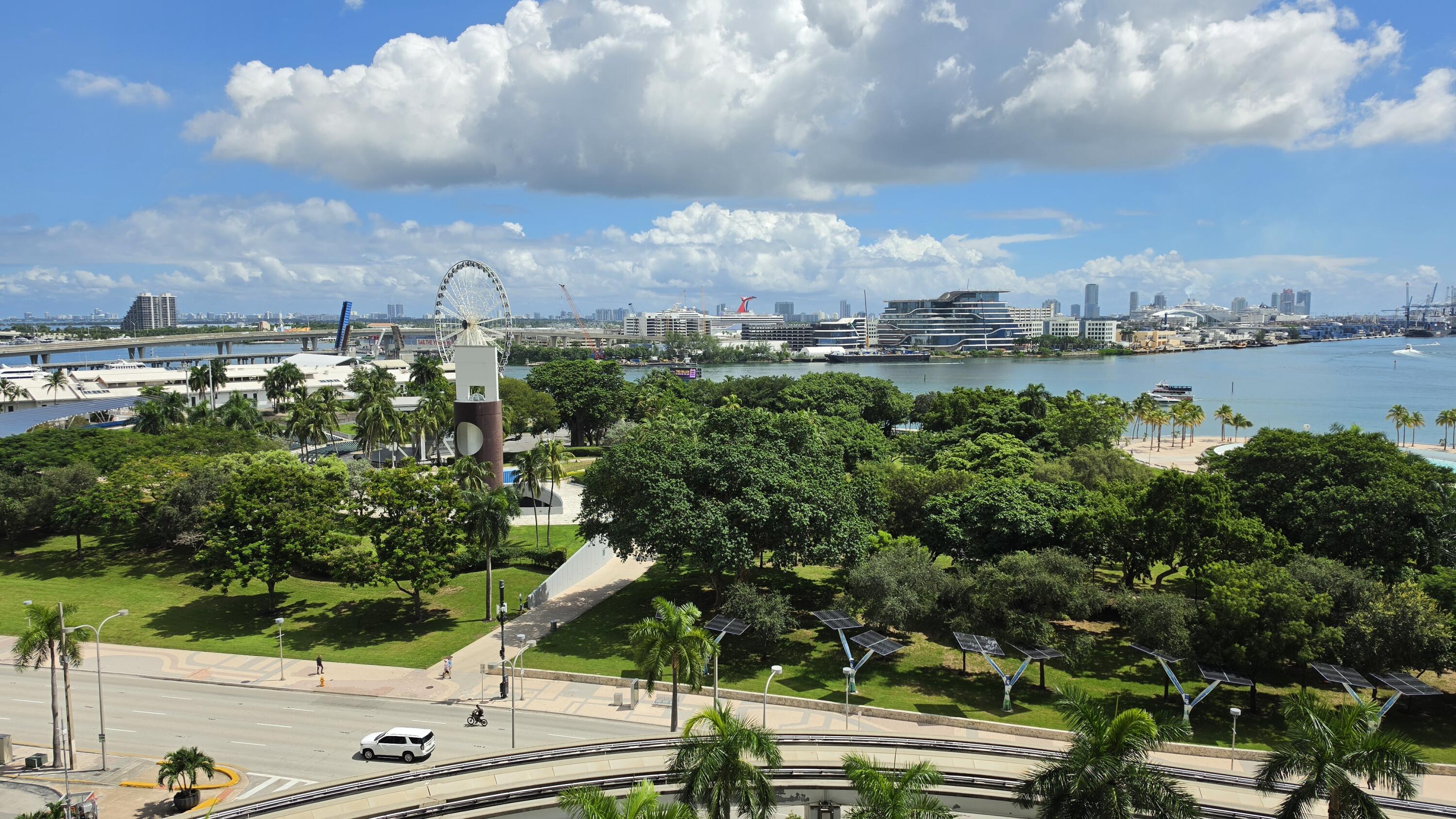 image 50 Biscayne33