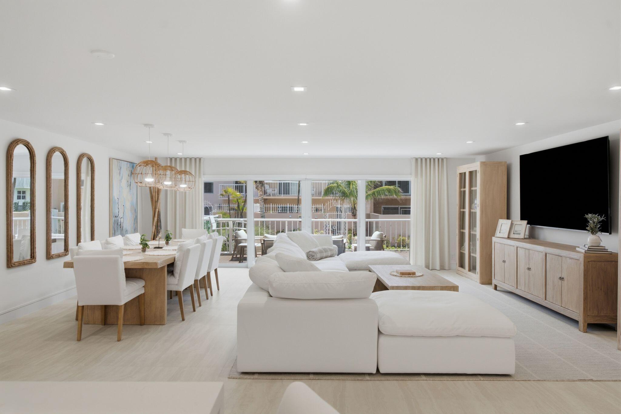 1173 Hillsboro Mile #2-2
