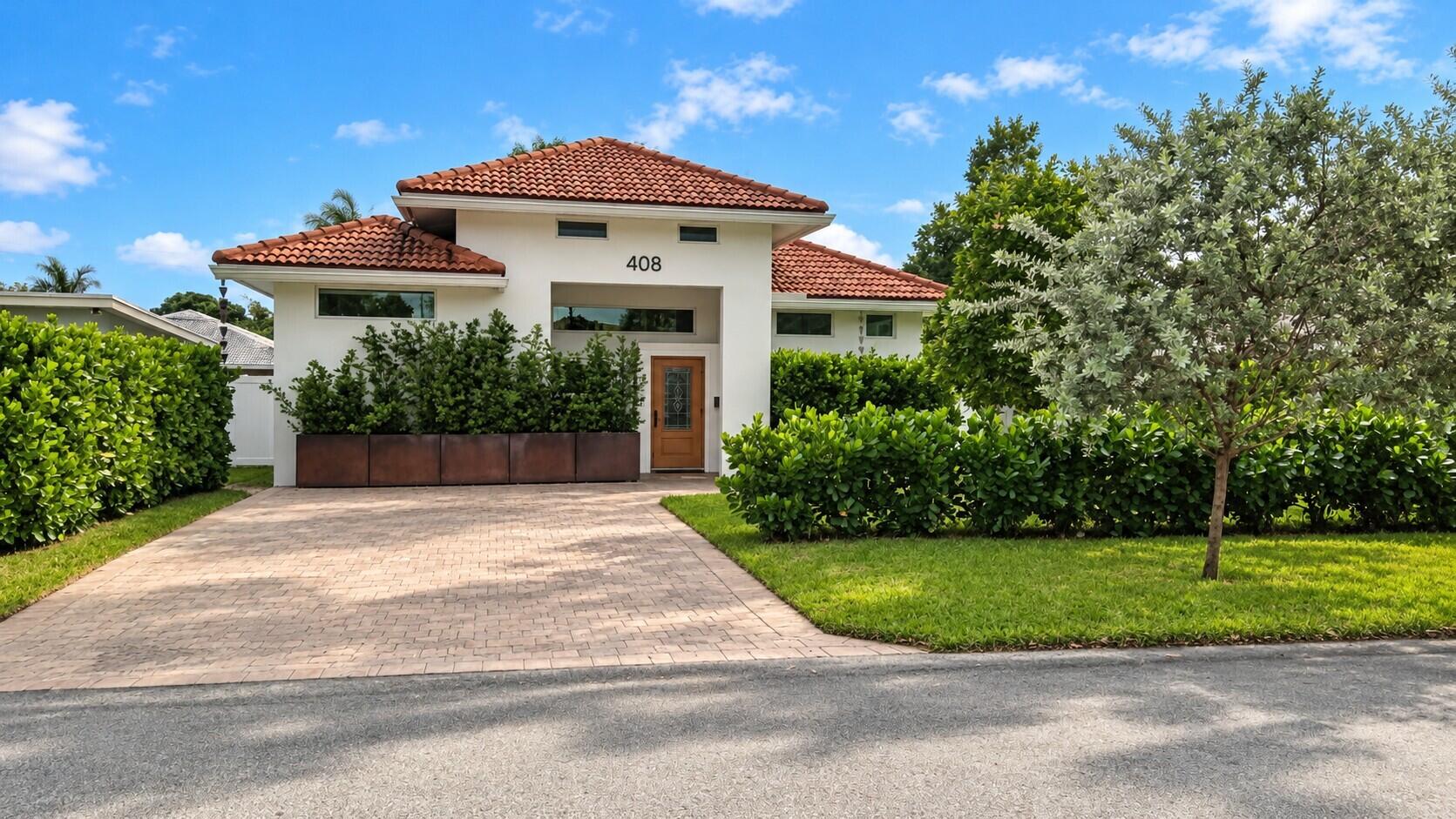 408 NE 23rd Ave