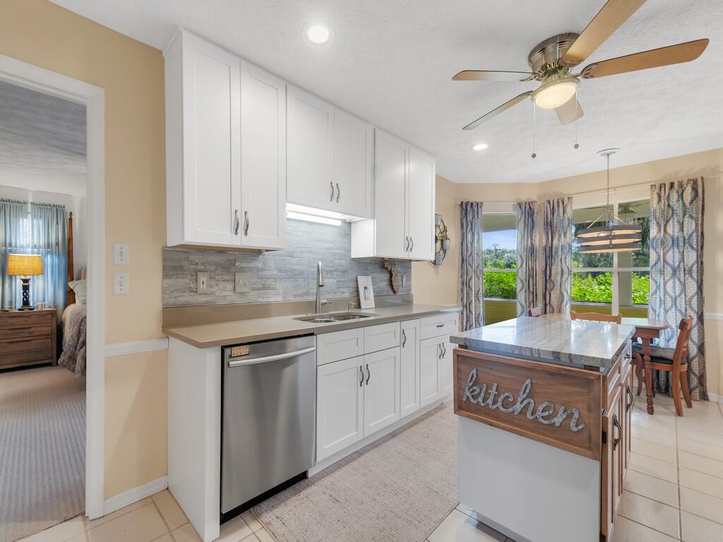 4375 Gator Trace Ln Fort Pierce, FL 34982