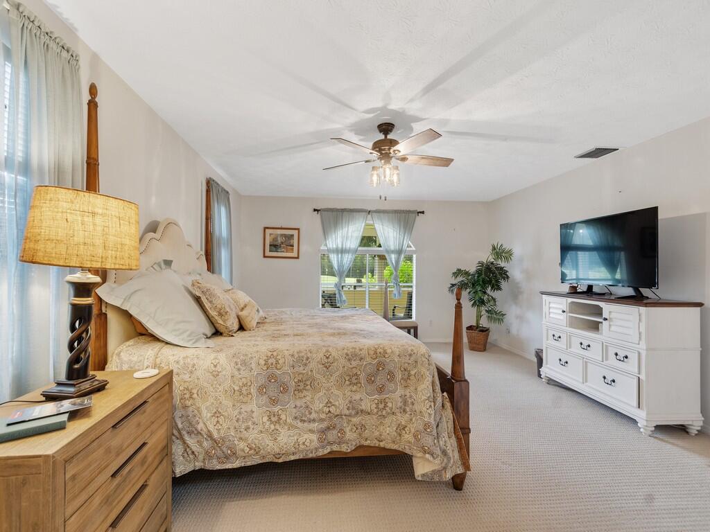4375 Gator Trace Ln Fort Pierce, FL 34982