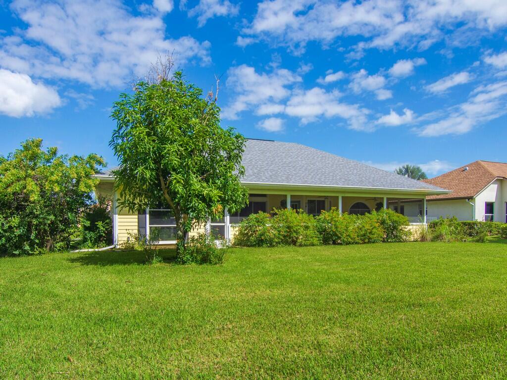 4375 Gator Trace Ln Fort Pierce, FL 34982