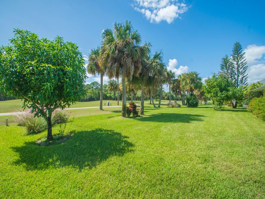 4375 Gator Trace Ln Fort Pierce, FL 34982