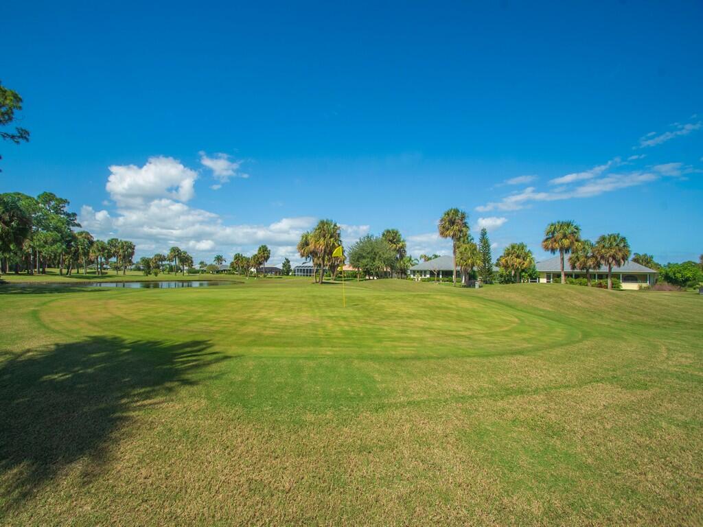 4375 Gator Trace Ln Fort Pierce, FL 34982