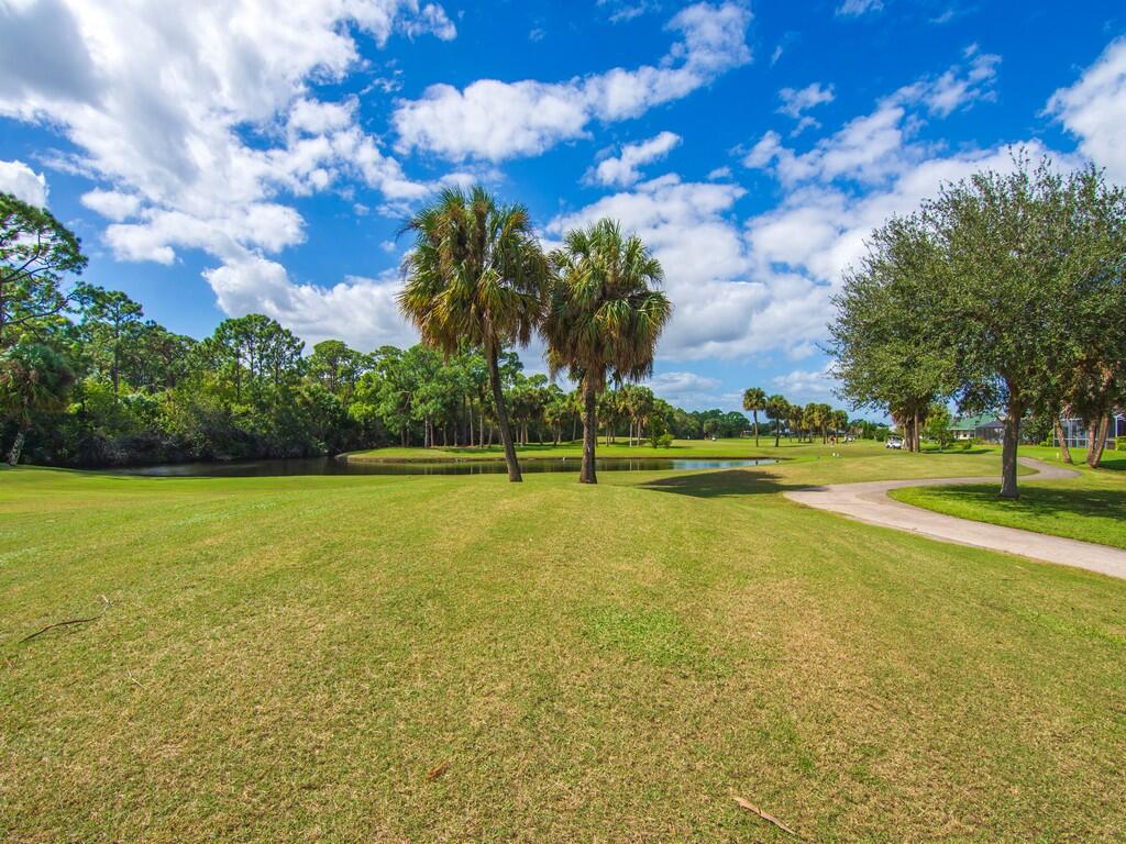 4375 Gator Trace Ln Fort Pierce, FL 34982