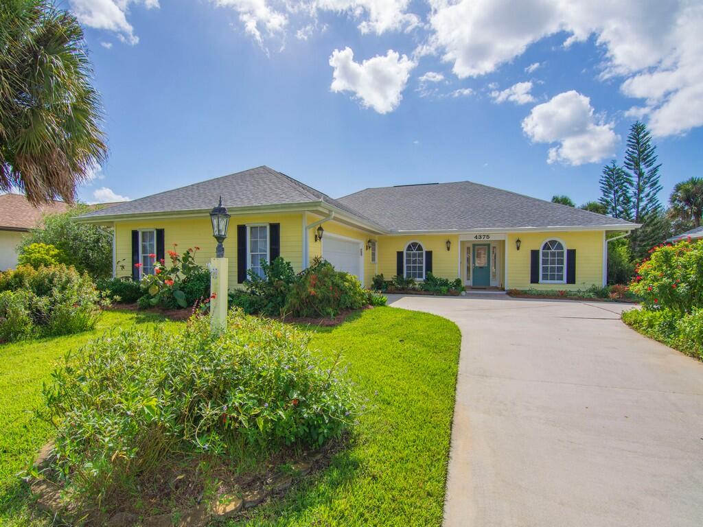 4375 Gator Trace Ln Fort Pierce, FL 34982