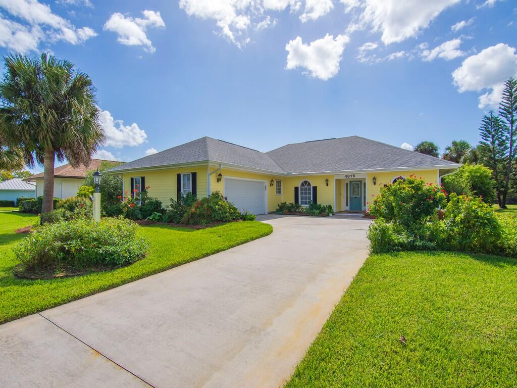 4375 Gator Trace Ln Fort Pierce, FL 34982