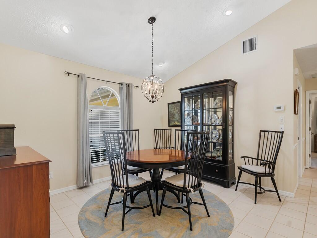 4375 Gator Trace Ln Fort Pierce, FL 34982