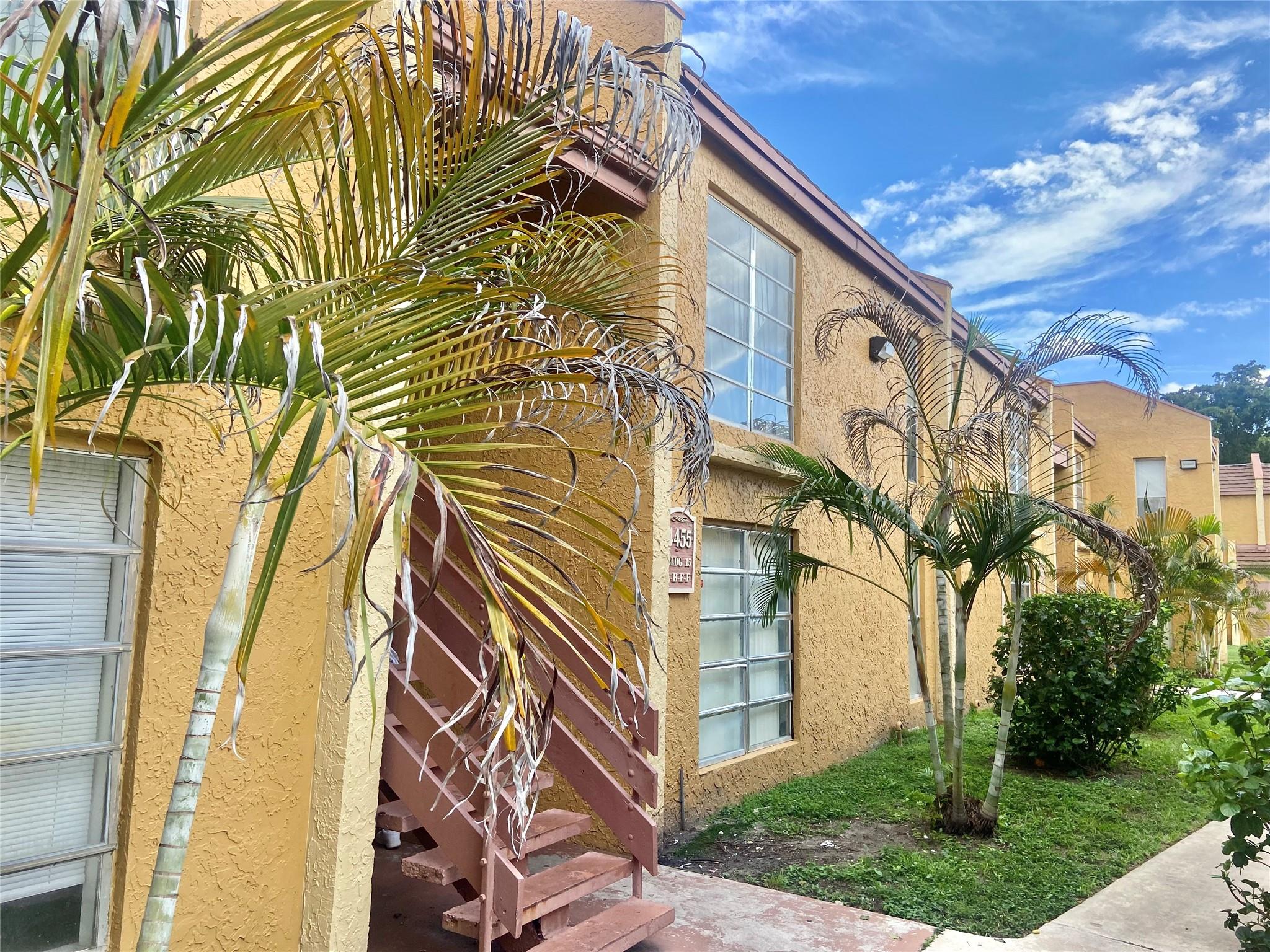 4455 Treehouse Ln #15 B,Fort Lauderdale, FL 33319