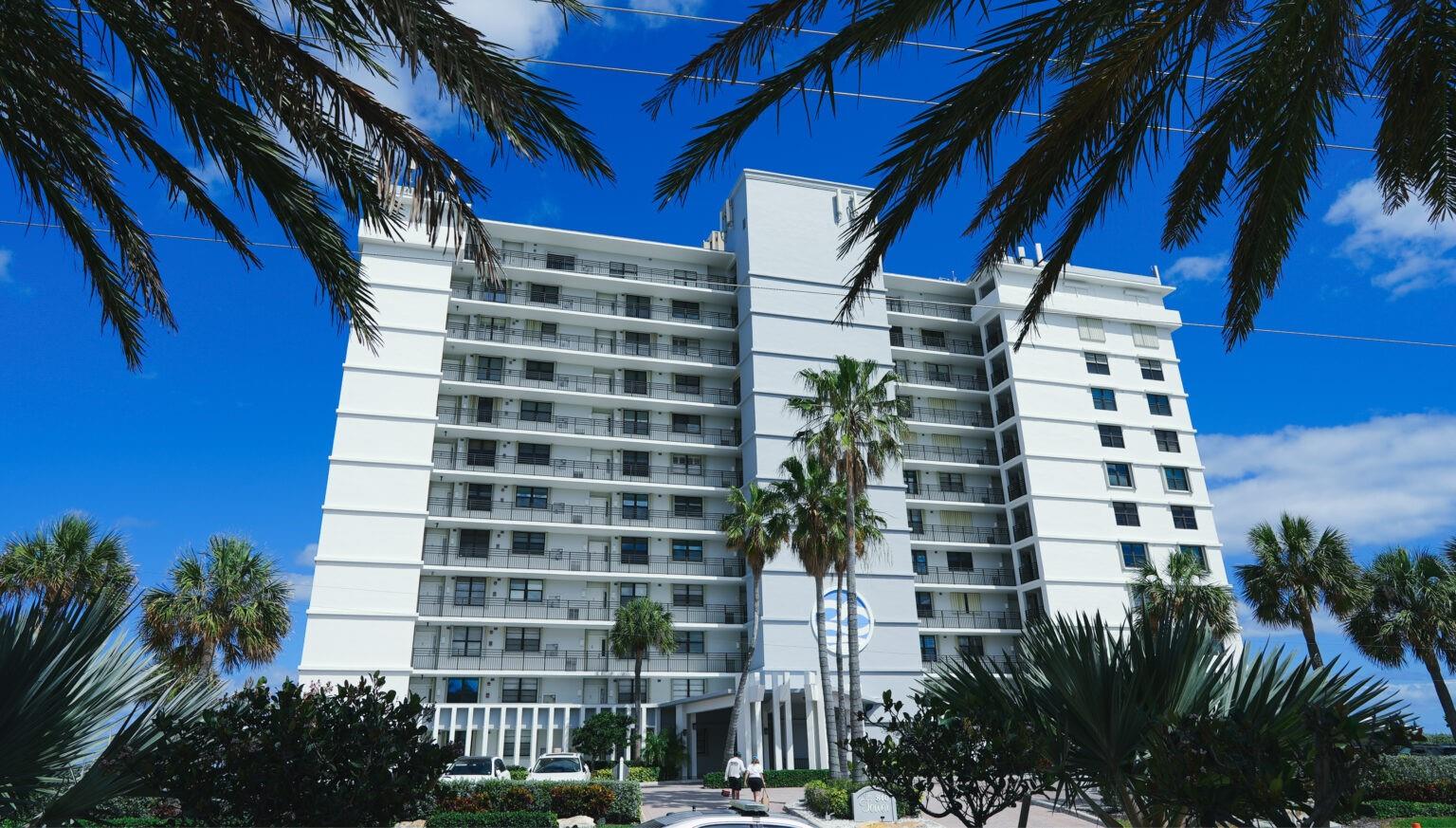 840 Ocean Dr #1005