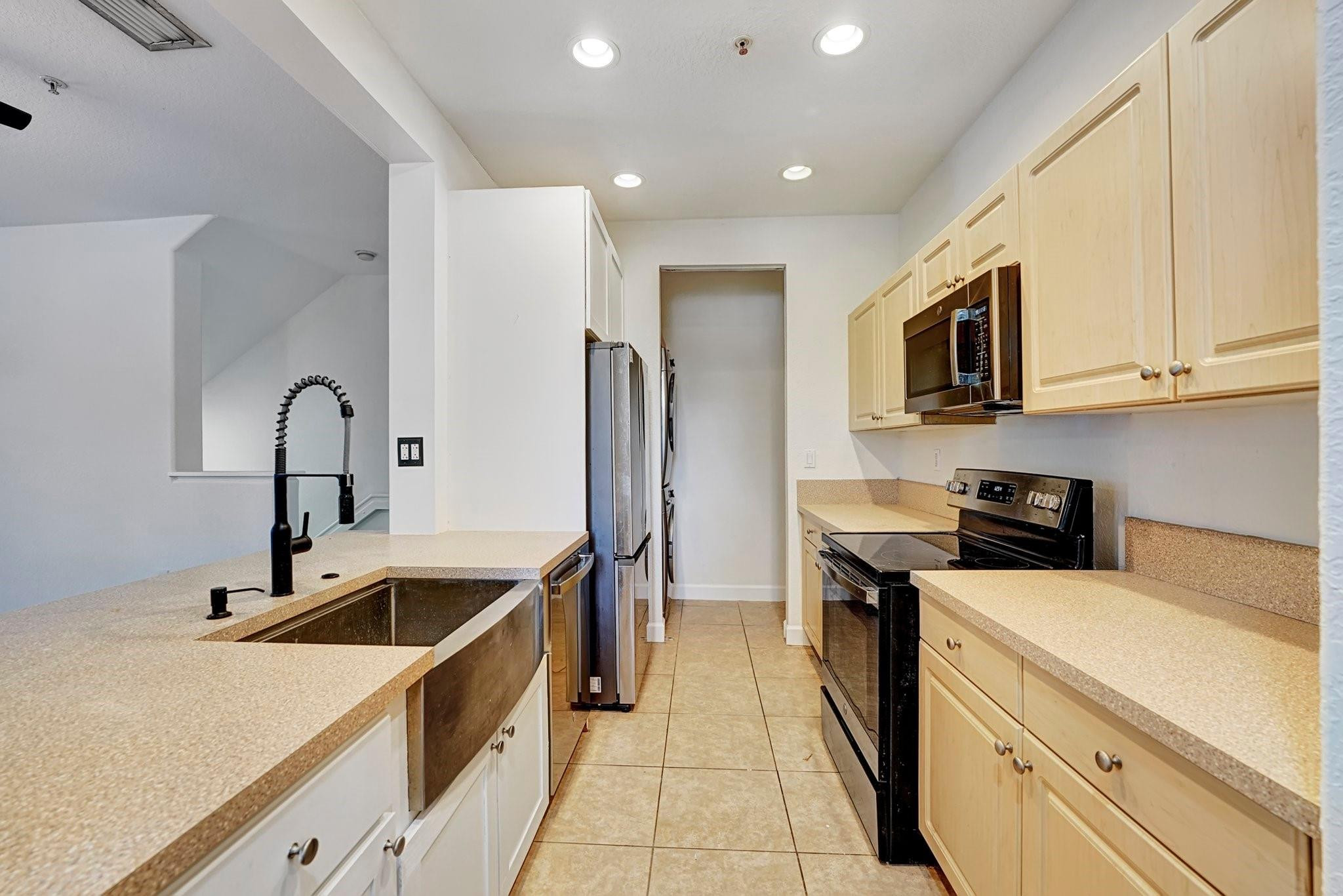 454 SW 147th #4601 Pembroke Pines, FL 33027