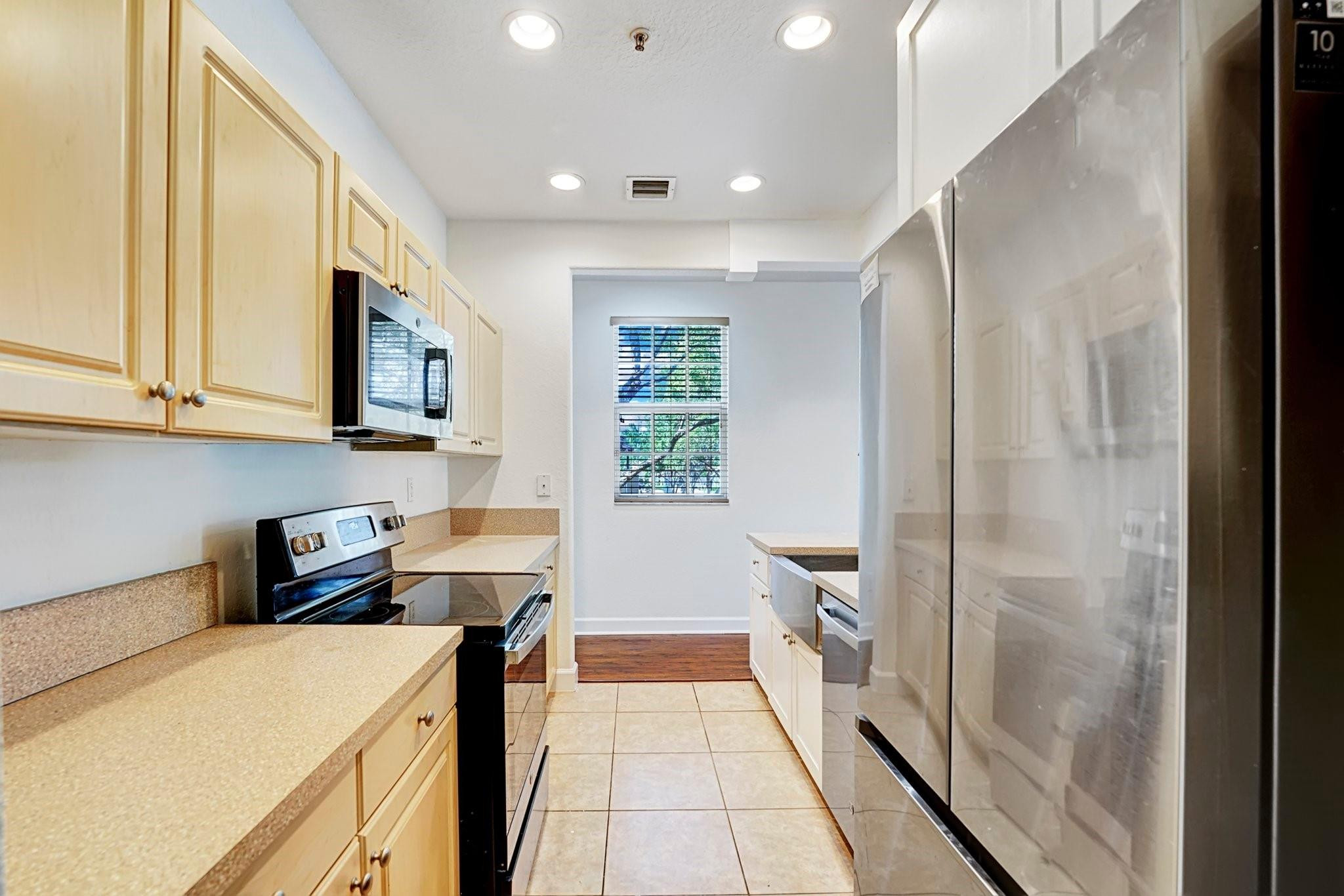 454 SW 147th #4601 Pembroke Pines, FL 33027