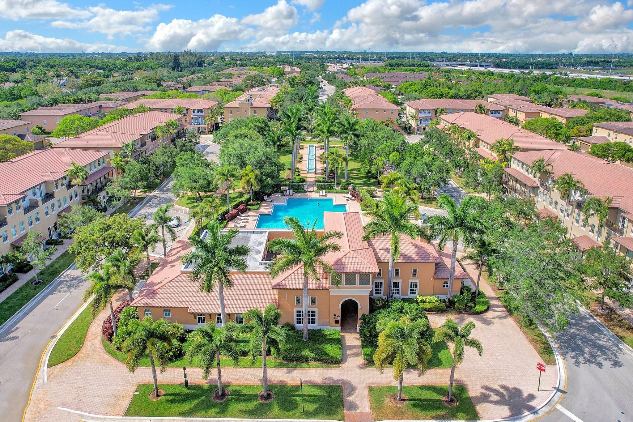 454 SW 147th #4601 Pembroke Pines, FL 33027