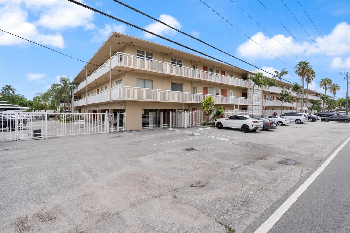 1510 SE 15th #309 Fort Lauderdale, FL 33316