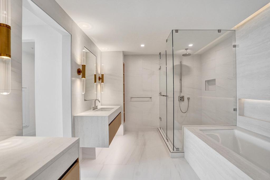 900 N Ocean #1405 Pompano Beach, FL 33062