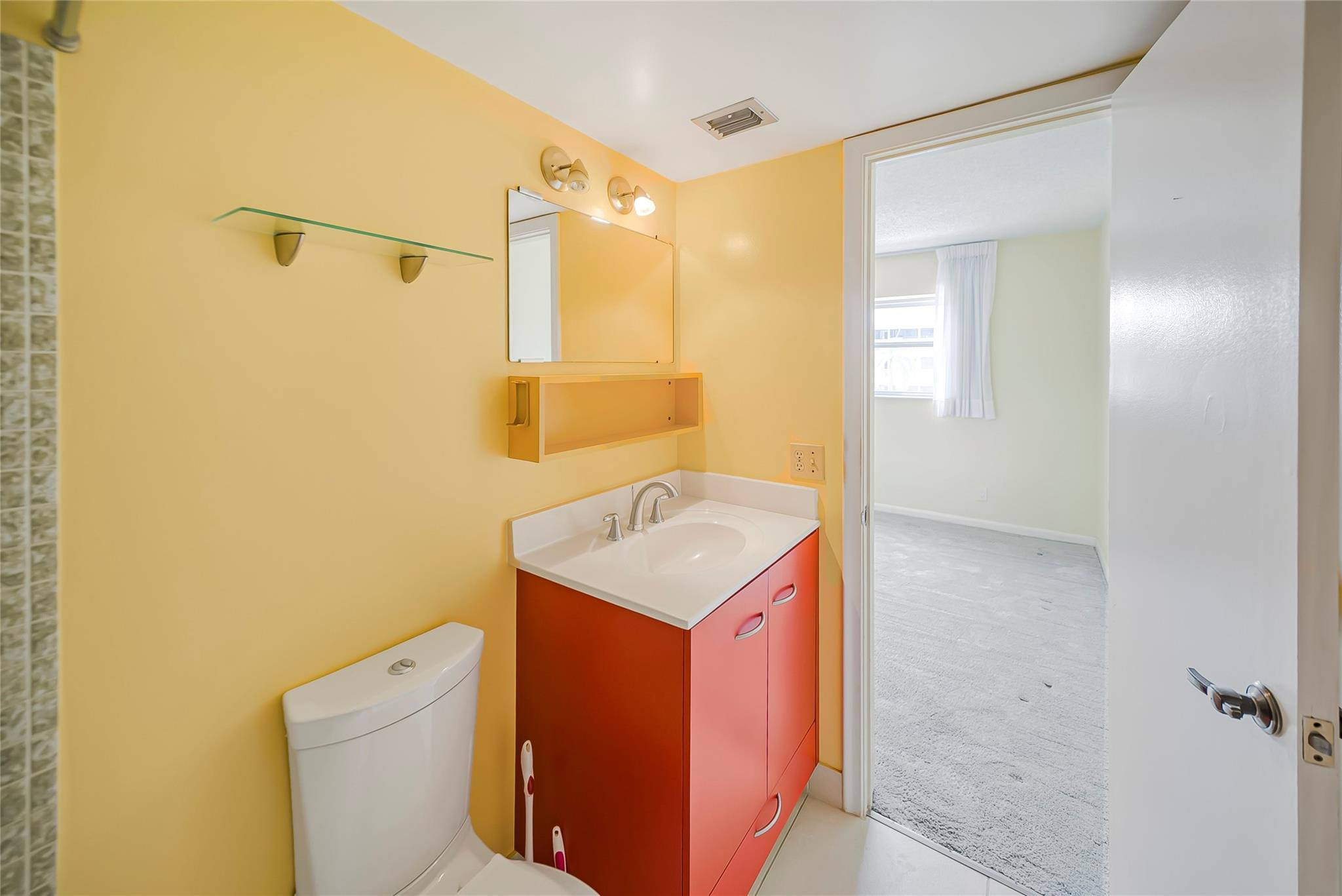 3105 NE 28th #2B Fort Lauderdale, FL 33308