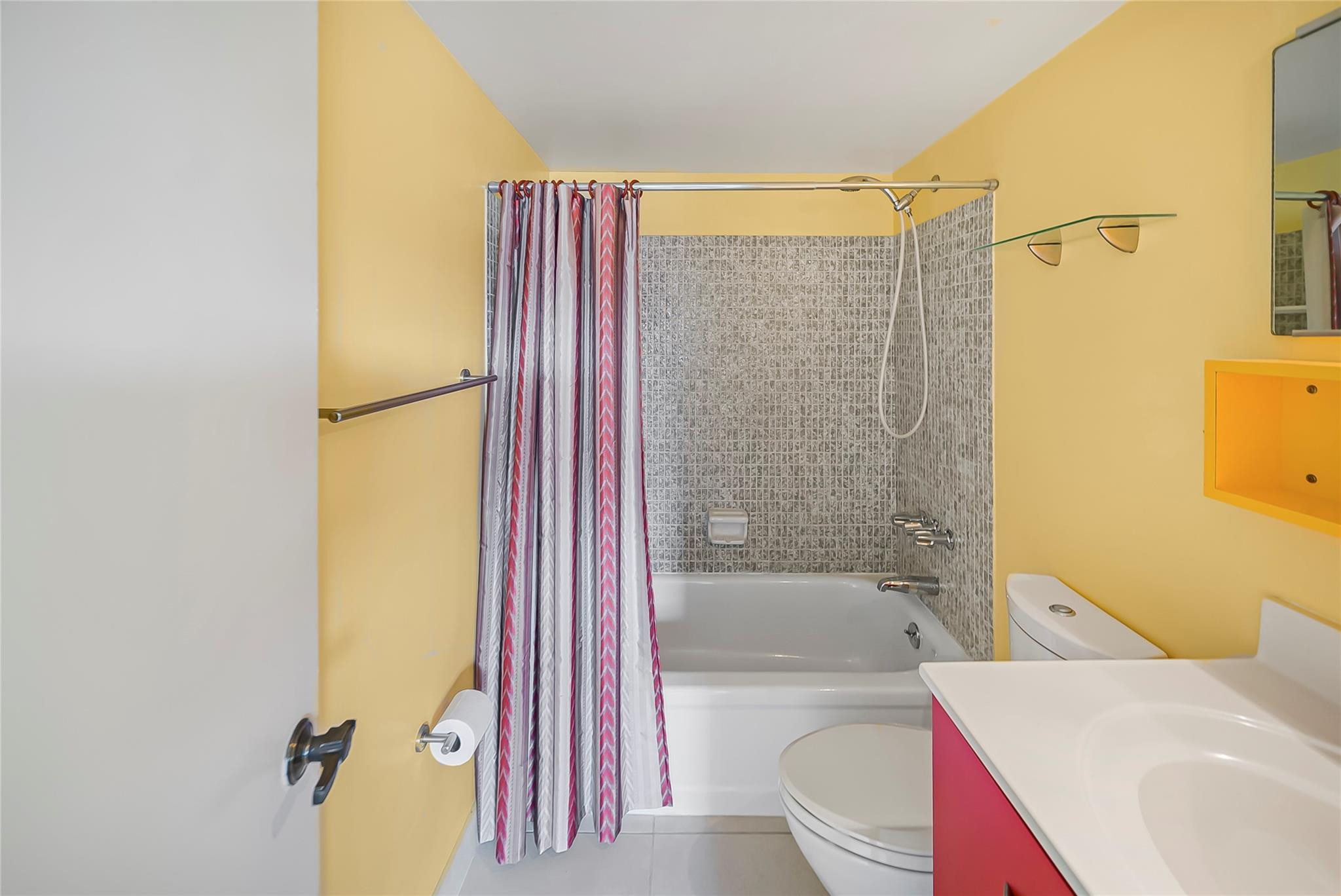 3105 NE 28th #2B Fort Lauderdale, FL 33308