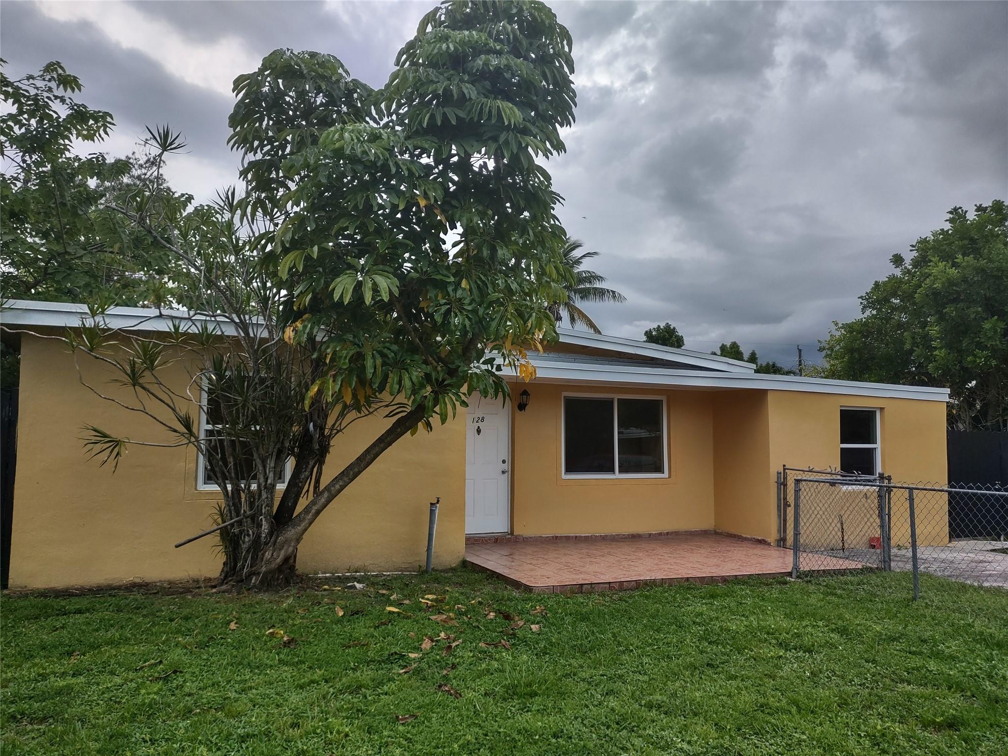 128 Miami Gdns Rd