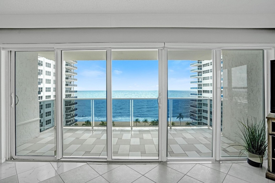3500 Galt Ocean Dr #807 Fort Lauderdale, FL 33308