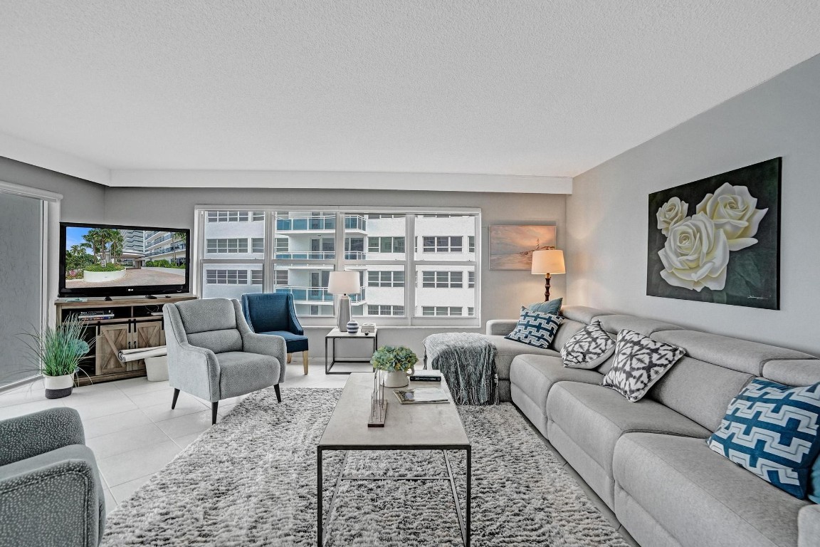 3500 Galt Ocean Dr #807 Fort Lauderdale, FL 33308