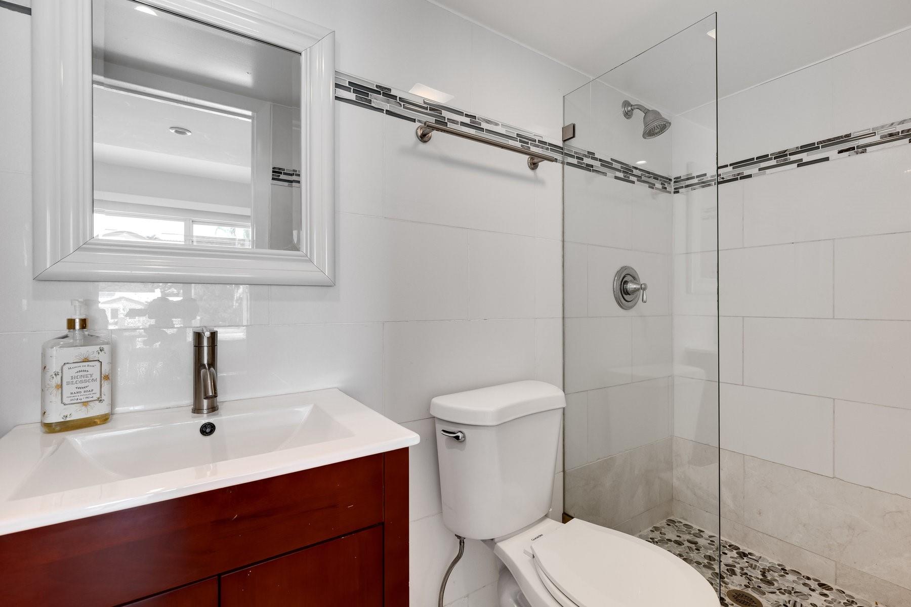 2031 NE 14th Ct Fort Lauderdale, FL 33304