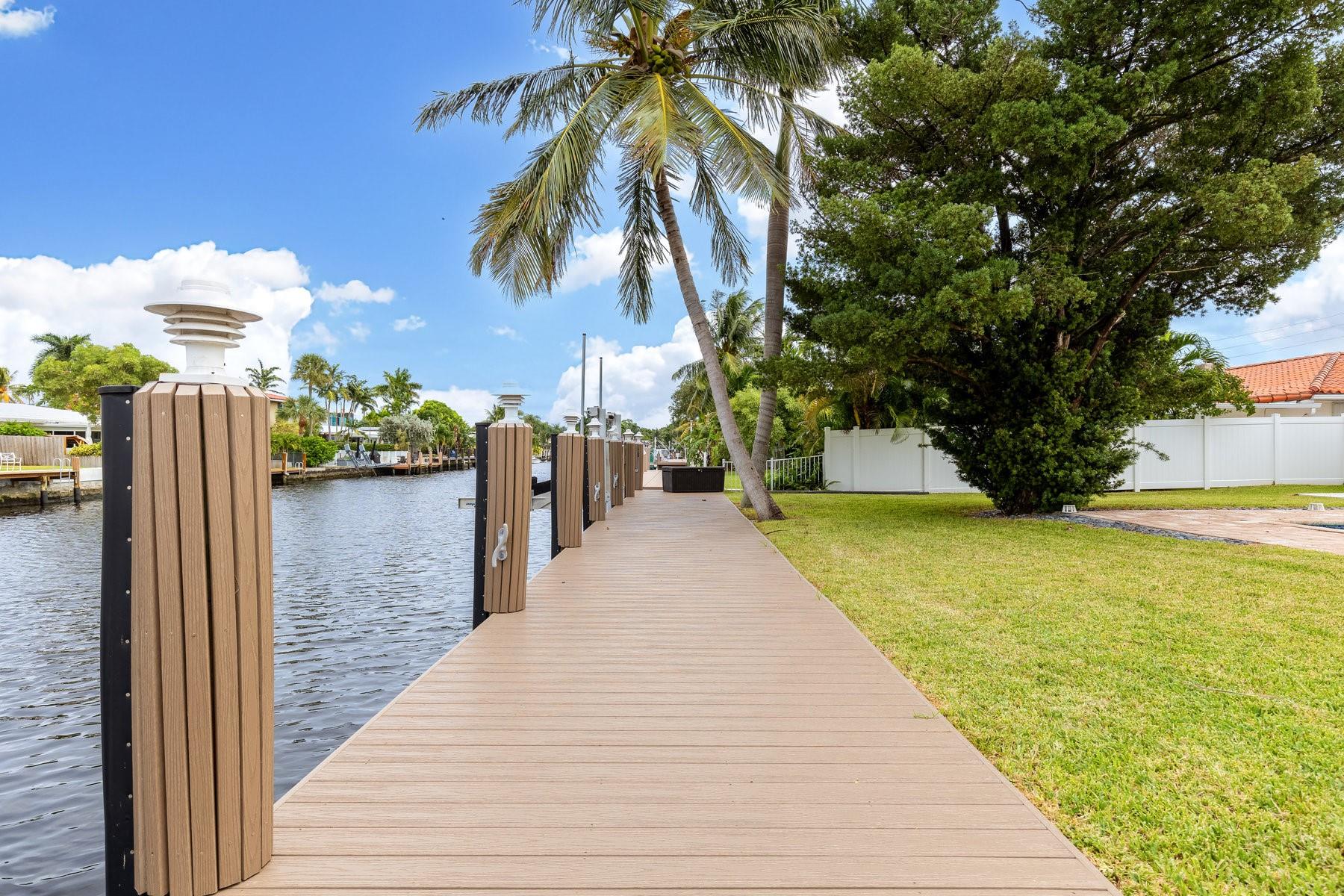 2031 NE 14th Ct Fort Lauderdale, FL 33304