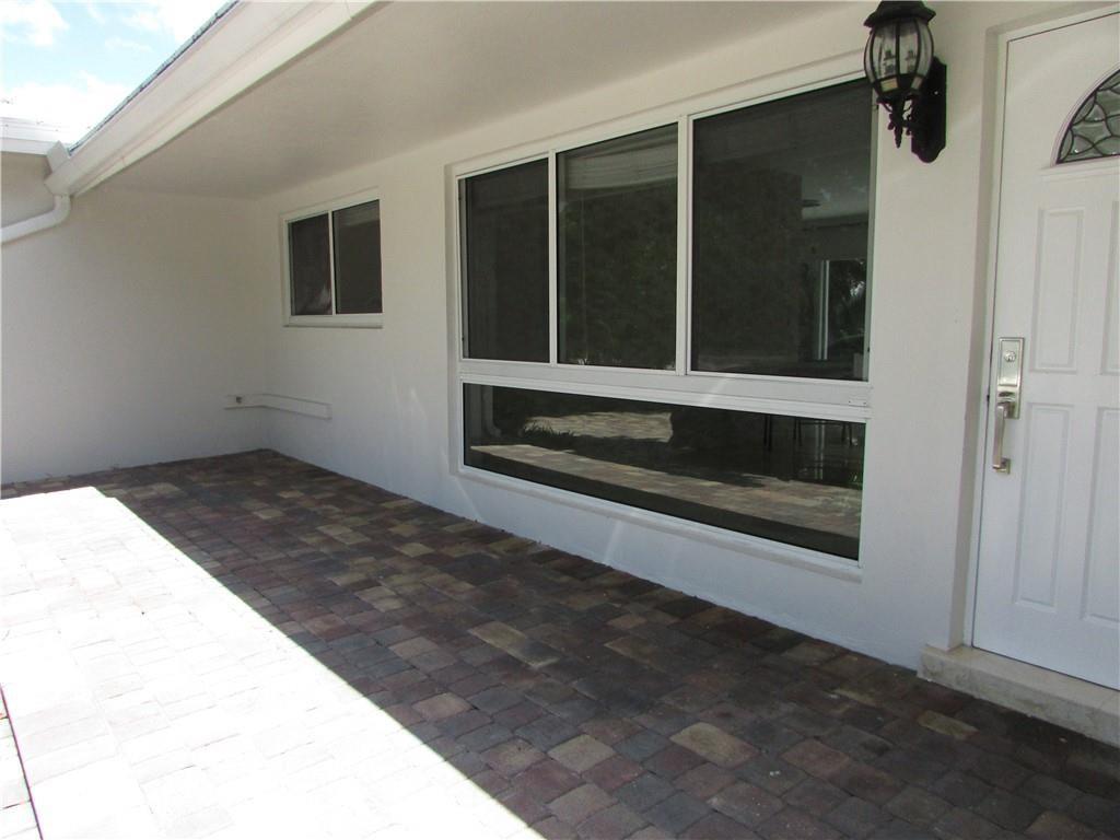 2031 NE 14th Ct Fort Lauderdale, FL 33304