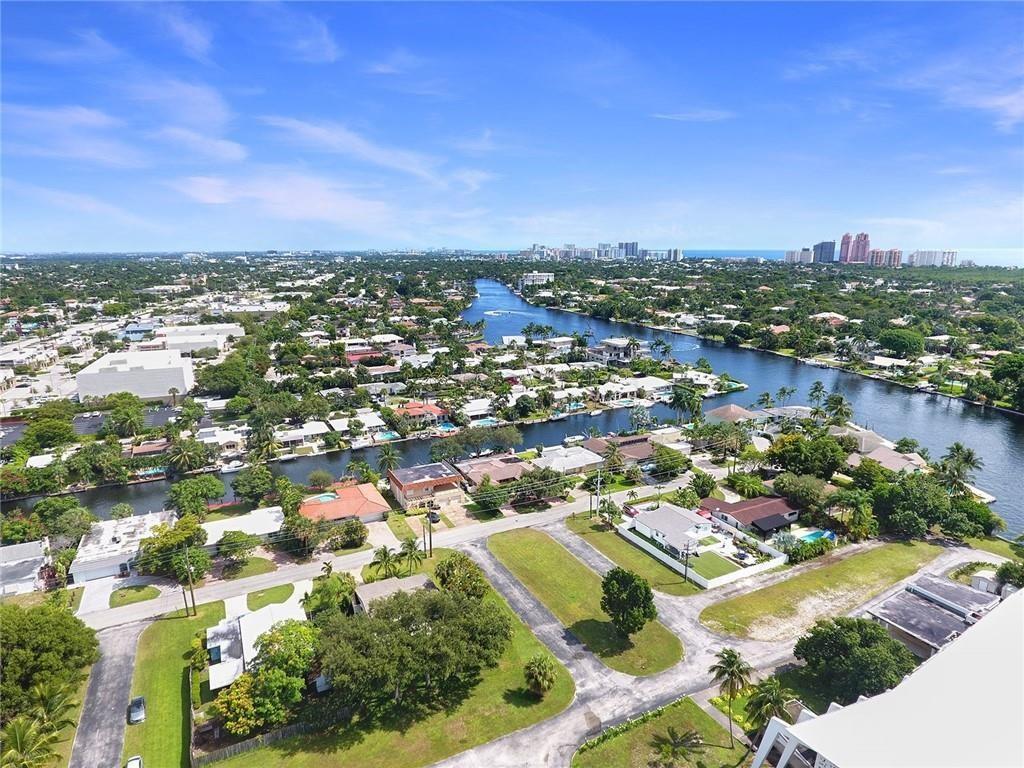 2031 NE 14th Ct Fort Lauderdale, FL 33304