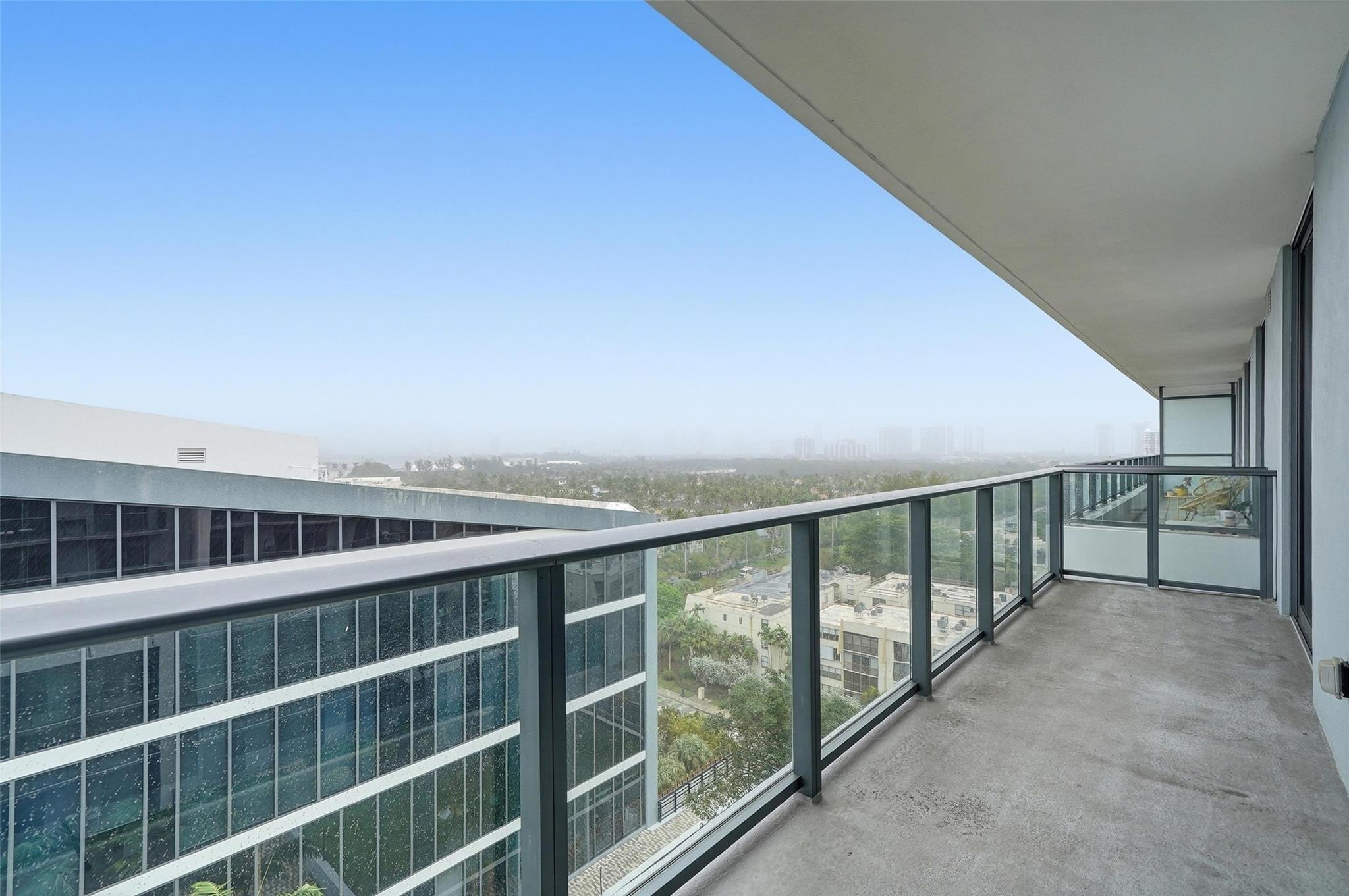 2960 NE 207th St #1108 Miami, FL 33180