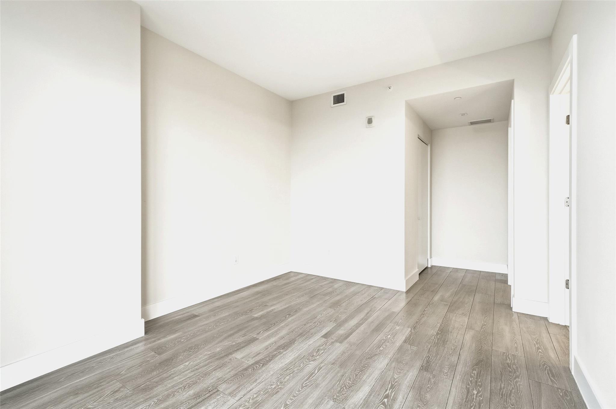 2960 NE 207th St #1108 Miami, FL 33180