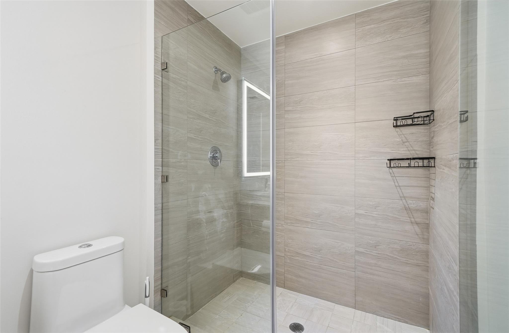 2960 NE 207th St #1108 Miami, FL 33180