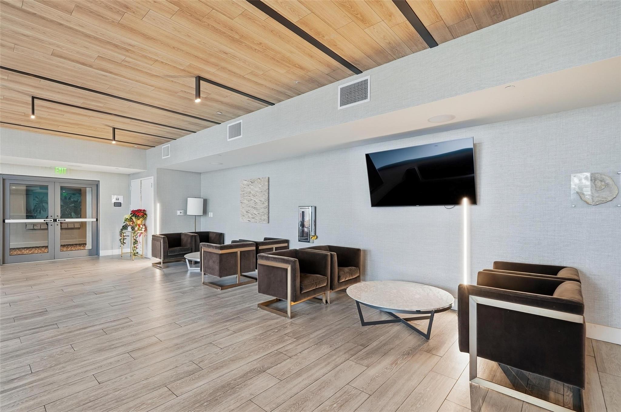 2960 NE 207th St #1108 Miami, FL 33180